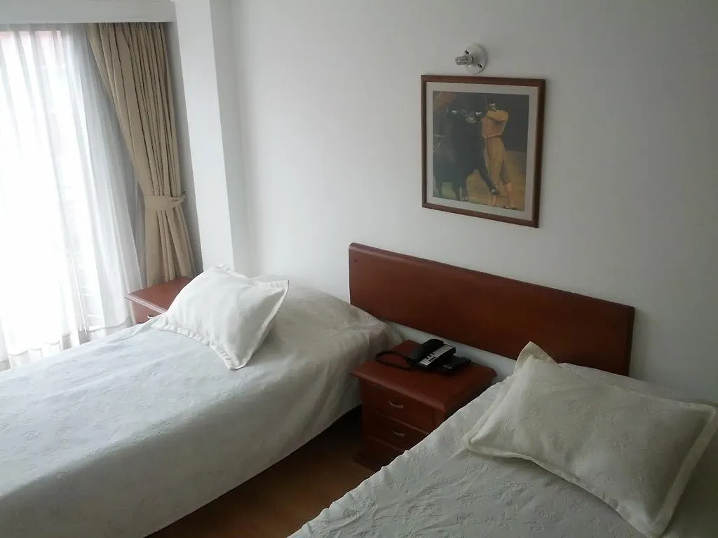 **  Hotel Alicante Bogotá Colombia