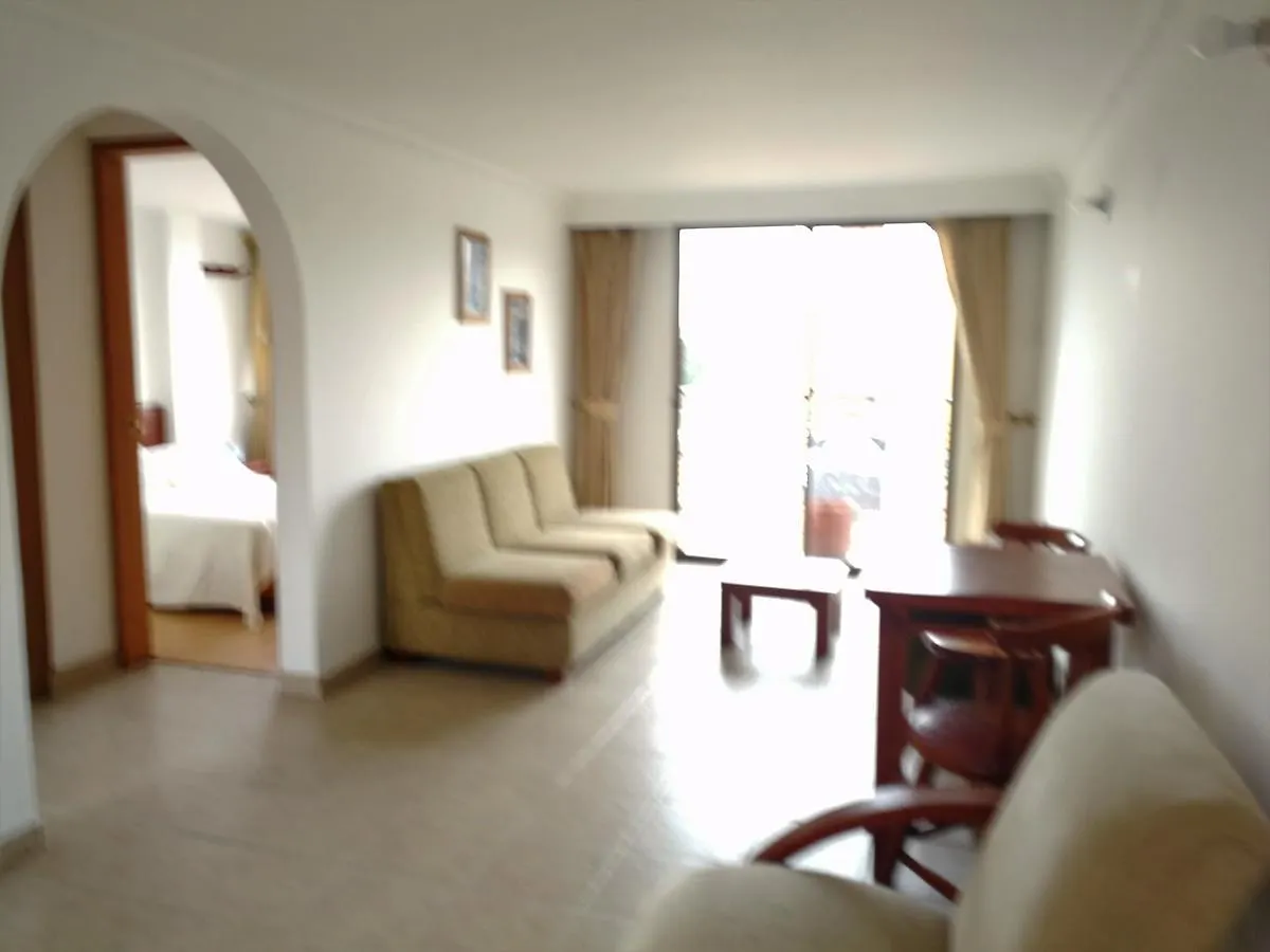 Hotel Alicante Bogotá 2*,